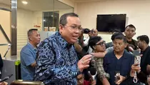 Pengunduran Diri Pimpinan BEI dan OJK