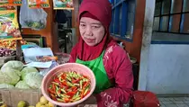 Harga Melonjak, Ini Siasat Pedagang di Jakarta Jual Cabai Rawit Merah