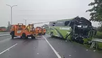 Kecelakaan Maut Cipali Tewaskan 1 Orang, Sopir Truk Kabur