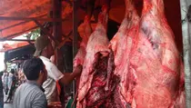 Harga Daging Melonjak, Warga Banda Aceh Tetap Jalani Tradisi Meugang