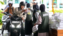 Unik! UMY Bagi 4.000 Takjil Gratis via Drive Thru