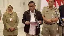 Pramono Ungkap Sulitnya Migrasi dari Kendaraan Pribadi ke Angkot