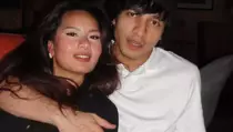 Jefri Nichol Unggah Foto Dekap Mesra Zahwa Massaid, Pacaran?