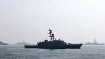 Kapal Selam AS Serang Fregat Iran di Laut Sri Lanka, 87 Awak Tewas