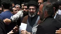 Drama Suksesi Iran: Mojtaba Khamenei Disebut Hancurkan Wasiat Ayahnya