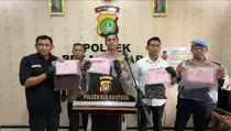 Ibu Muda di Bekasi Buang Bayi ke Tempat Sampah Ditangkap, Ini Motifnya