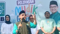 Cak Imin Ajak Pemudik Belanja di Kampung untuk Dongkrak Ekonomi Daerah