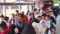 Arus Balik, Pemudik Pejalan Kaki Membeludak di Pelabuhan Bakauheni
