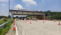 Japek II Selatan Dibuka Gratis, 17.298 Kendaraan Telah Melintas