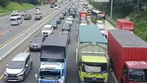 Tol Jakarta-Cikampek Padat Merayap, Contraflow Berlanjut