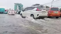 Banjir Rob Sayung Demak Buat Arus Balik Lebaran Macet dan Tersendat