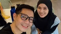 Diperiksa Terkait PT DSI, Dude Herlino: Saya Pekerja Profesional
