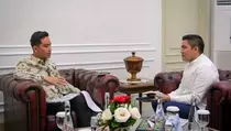 Seskab Teddy Temui Wapres Gibran di Istana, Bahas Apa?
