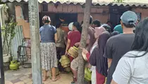 LPG 3 Kg Langka di Tuban, Warga Antre Panjang hingga Kecewa