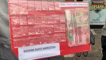 1 Keluarga di Wonosari Surabaya Kompak Masui Bui gegara Edarkan Sabu