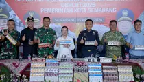 Bersama Bea Cukai, Pemkot Semarang Musnahkan Jutaan Rokok Ilegal dan Ribuan Minuman Beralkohol