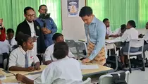 Wapres Gibran Tinjau Langsung Fasilitas Pendidikan di Mimika