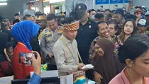Hari Kartini, Gibran Ajak 100 Mama Papua Belanja