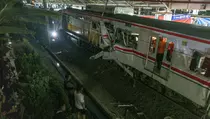 Evakuasi KRL Bekasi Timur Masih Berlangsung, Perjalanan Dibatasi