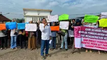 Gate Parkir Diberlakukan, Omzet Pedagang Pasar Sampay Turun