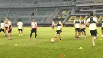 Mau Nonton Laga Persebaya vs PSBS Biak? Cek di Sini Harga Tiketnya