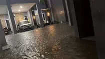 Depok Dikepung Banjir Saat Hujan Deras Sore Ini