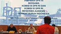 Telepon Dasco, Prabowo Titip Salam untuk Buruh yang Demo di DPR