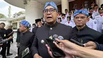 May Day di Bandung Ricuh, Farhan: Aksi Anarkistis Tak Dibenarkan