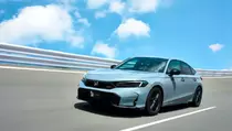 Hybrid Rasa Manual! Honda Civic RS e:HEV Punya Teknologi Oper Gigi