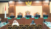 Eks Direktur Pertamina Divonis 4,5 Tahun Penjara karena Korupsi LNG
