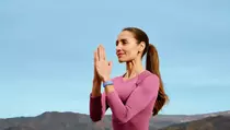 Google Fitbit Air Meluncur, Fitness Tracker Tanpa Layar Pesaing Whoop