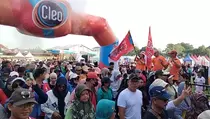 Ribuan Warga Bersemangat Ikuti Fun Walk Semesta Berpesta Yogyakarta