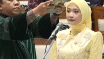 Adela Kanasya Resmi Dilantik Jadi Anggota DPR Gantikan sang Ayah