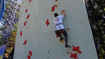 ITS Miliki Wall Climbing Bertaraf Internasional