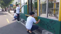 Puluhan Mahasiswa Gerakkan Semangat Gotong Royong di Yogyakarta