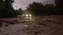 Banjir Bandang Lumpuhkan Trans Sulawesi Touna-Poso, Lalin Macet Parah