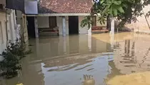 Tanggul Sungai Widodaren Jebol, Ratusan Rumah di Pati Banjir