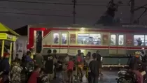 KRL Duri-Tangerang Dievakuasi ke Rawa Buaya Seusai Gangguan Listrik