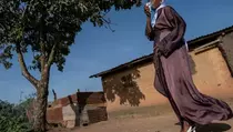 Uganda Tutup Perbatasan dengan Kongo di Tengah Lonjakan Kasus Ebola