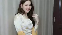 Ayu Ting Ting Belum Siap Mental Berangkat Ibadah Haji