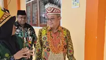 Kemendikdasmen Siapkan 150.000 Beasiswa D-4 dan S-1 untuk Guru