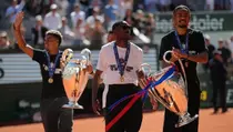 Bintang PSG Pamer Trofi Liga Champions pada French Open 2026