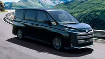 Paradoks Suzuki Landy: Mobil Jiplakan Toyota Voxy yang Dijual Mahal