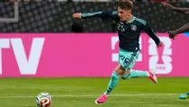 Piala Dunia: Jerman Cemas, Bintang Muda Bayern Cedera Saat Latihan