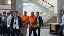 KPK Kaji Permohonan Penangguhan Penahanan Ketum Kesthuri Asrul Azis