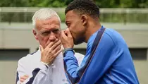 Dembele Minta Mbappe Lebih Rajin Bertahan demi Prancis