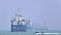 Iran Tutup Selat Hormuz karena AS Langgar Kesepakatan Damai