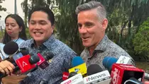 Dipanggil ke Hambalang, Herdman Akui Sempat Gemetar Bertemu Prabowo