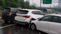 Kronologi Kecelakaan Beruntun di Tol Becakayu hingga 8 Orang Terluka