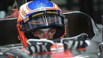 McLaren Berharap Tidak Hujan